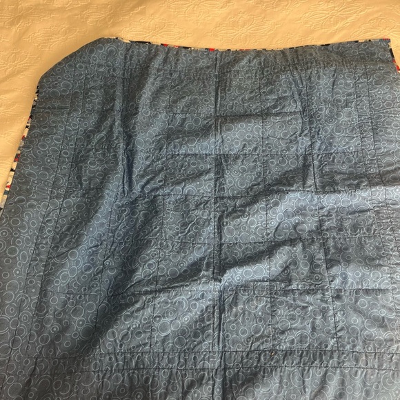 Handmade baby quilt - Picture 8 of 8